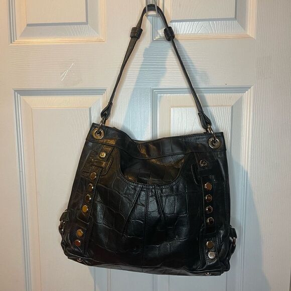 B Makowsky leather black embossed Medium shoulder bag with silver studs accents - Picture 1 of 13